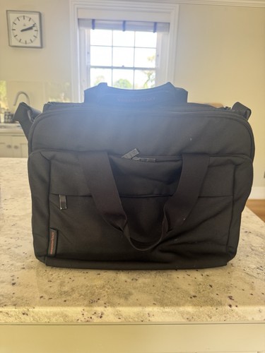 Mandarin duck black laptop bag - duck,