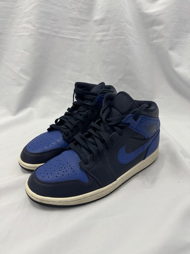 Men air jordan mid hyper - mid,