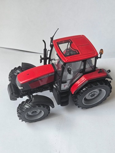 Universal hobbies 32 - universal, 1/32