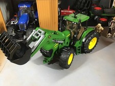 Bruder 1:16 Scale John Deere