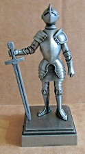 ORNAMENT MEDIEVAL KNIGHT METAL