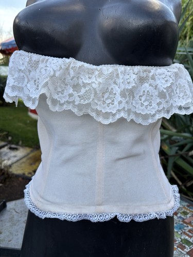 Vintage lace trimmed - trimmed, boned