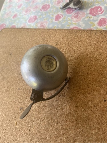 Moulton bicycle bell with - bell,