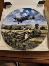 ROYAL DOULTON DECORATIVE