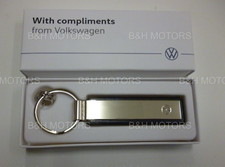 NEW GENUINE VOLKSWAGEN   VW   SILVER KEYRING   000087010BM YPN