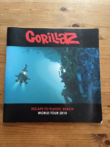 Gorillaz plastic beach tour - plastic,