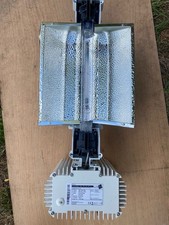 2 X Gavita Pro 1000 DE UK 240 SL Lights