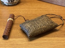 Vintage Japanese pipe holder KISERUZUTSU and tonkotsu fabulous Ojime Kiseru