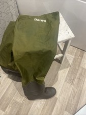 Daiwa Fishing waders Hip High Green Brown Uk 9 