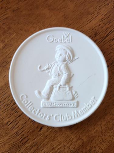 Hummel collectors club - collectors',