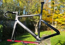 BOARDMAN SLR 9.8 CARBON FRAMESET SIZE LARGE INCLUDING CARBON SEATPOST, STEM/BARS