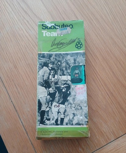 Subbuteo ref 156 fulham in - subbuteo,