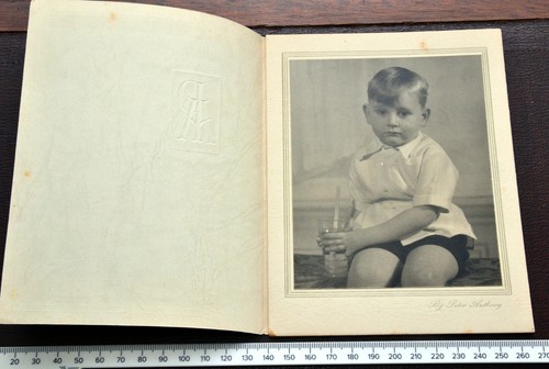 1950 old black - 1950, white