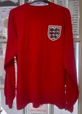 England 1966 Bobby Moore 6