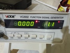 Victor SINOMETER VC2002