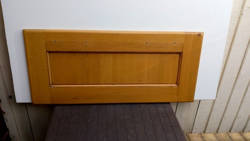 Solid light oak shaker - light,