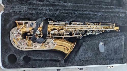 Bundy alto saxophone body - saxophone,
