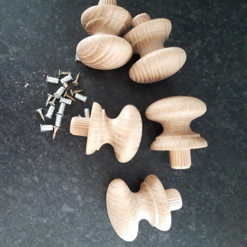 Pack wooden drawer knobs - 5,
