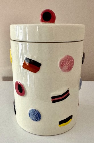 Large liquorice allsorts - large,