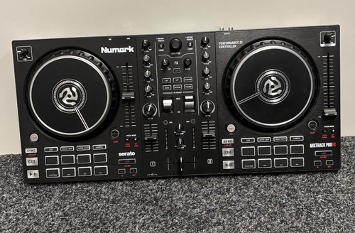 Numark mixtrack pro 2 - pro, fx