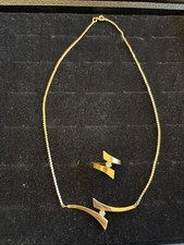 Vintage Sara Coventry