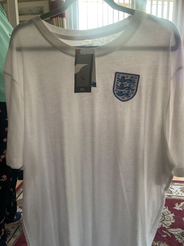 White england 3 lions - 2,