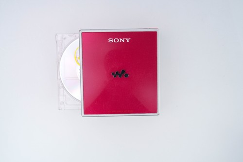 Sony e620 red minidisc - sony, mz-e620