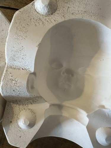 Vinatge bisque doll head - bisque, mould