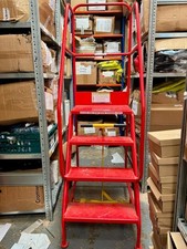 4 STEP WAREHOUSE OFFICE STEPS