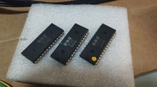 3xMOS6581 SID Commodore 64/128
