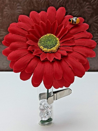 Vent mounted flower - vent,
