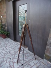 TRIPOD FLOOR LAMP STAND