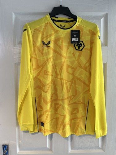 Bnwt wolves goalkeeper - bnwt,