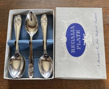 Boxed set of 5 Vintage