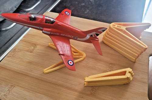 Model aircraft display - 5x,