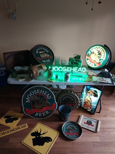 Moosehead beer neon - neon, light