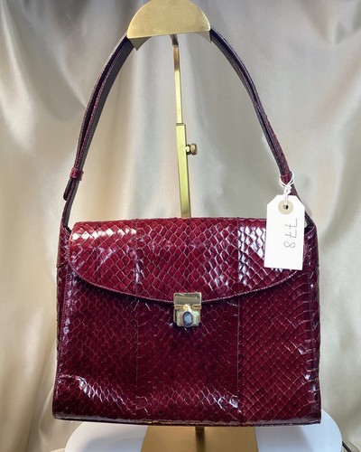 Stunning vintage cherry red - a,