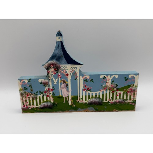 Shelia victorian arbor - shelia's, 1994