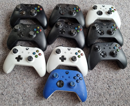 Job lot microsoft xbox - 10, x