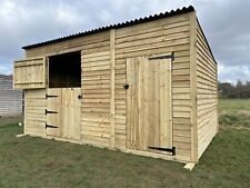 Mobile stable with tack room