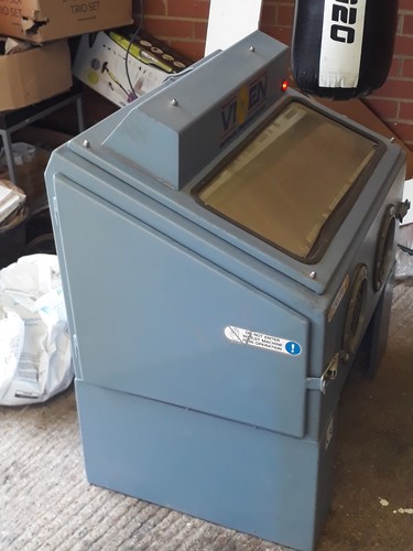 Sand blasting cabinet - sand, cabinet.