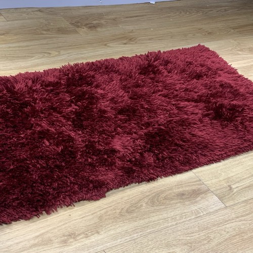 Burgundy shaggy rug 60x120cm - burgundy,