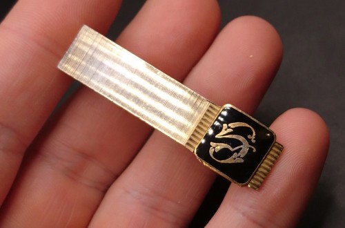 Vintage gold tone tie bar - tone,