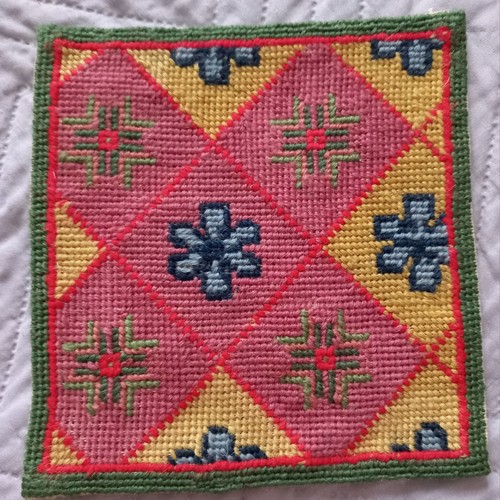 Vtg 80s tapestry needlepoint - tapestry,