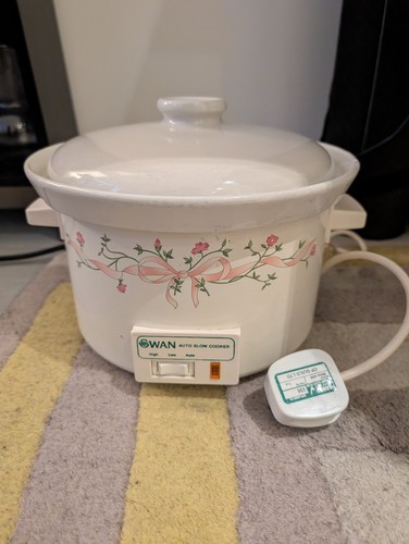 Swan auto slow cooker - auto, 2.5