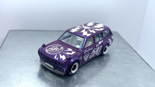Hot wheels datsun - hot,