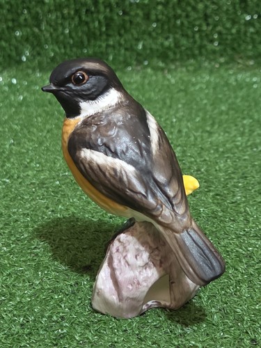 Royal worcester stonechat fine - royal,