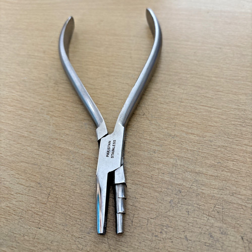 Pliers coupler trip pin - pliers,