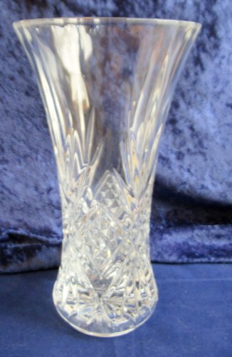 Large pressed glass vase - large,