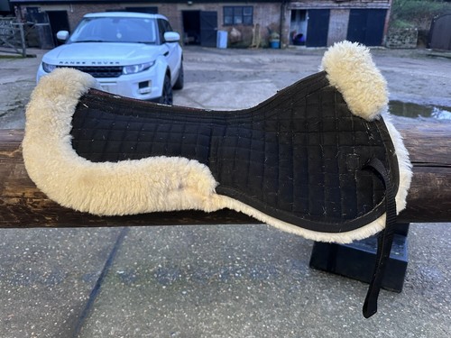 Mieux sheepskin half pad - half,